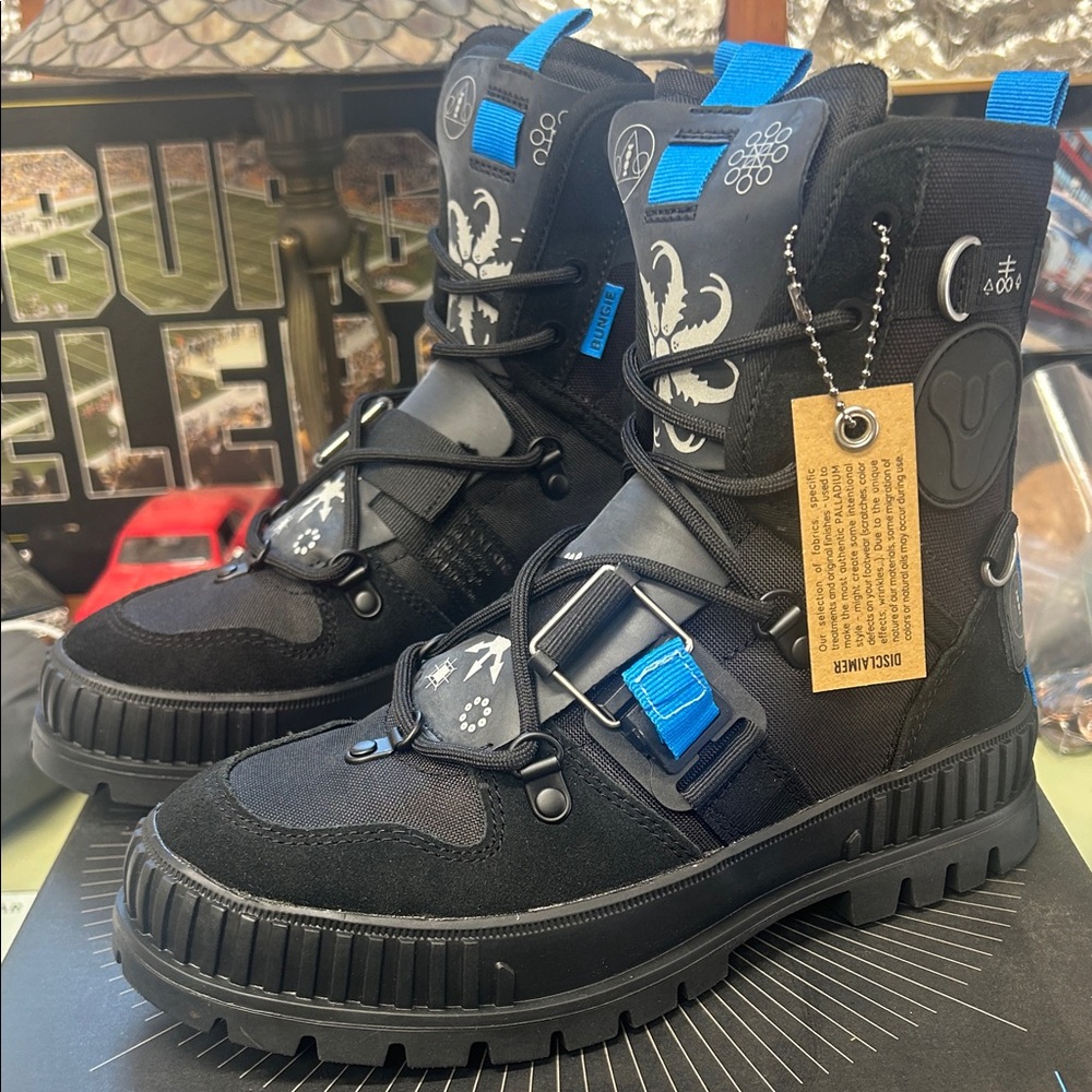 Palladium Black and Blue Men's Boots
